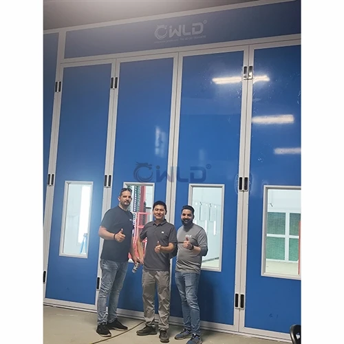 Cabină de pulverizare pentru vopsea mare, marca WLD, instalată în America
